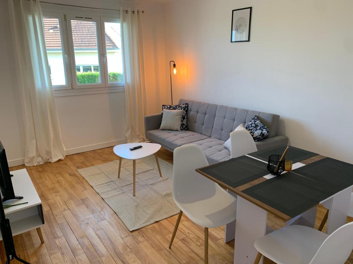 Lacolline-Ponthebert,Com - Appartement Entier Renove -Grand Parking Gratuit, Tout Equipe, Confortable, Netflix Et Amazon Prime Gratuits Et Illimites, Matelas Emma, Lave Linge, Vue Sur La Vallee, Rdc Dış mekan fotoğraf