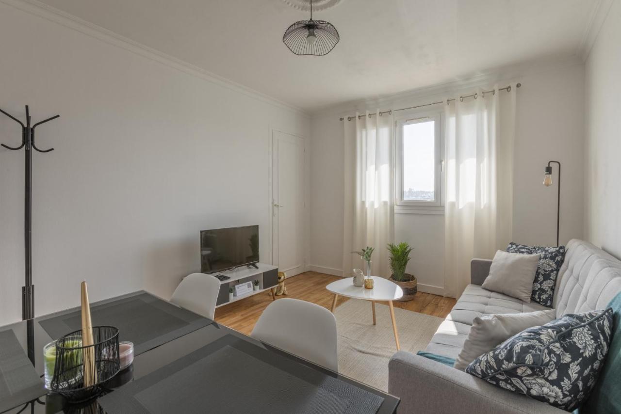 Lacolline-Ponthebert,Com - Appartement Entier Renove -Grand Parking Gratuit, Tout Equipe, Confortable, Netflix Et Amazon Prime Gratuits Et Illimites, Matelas Emma, Lave Linge, Vue Sur La Vallee, Rdc Dış mekan fotoğraf