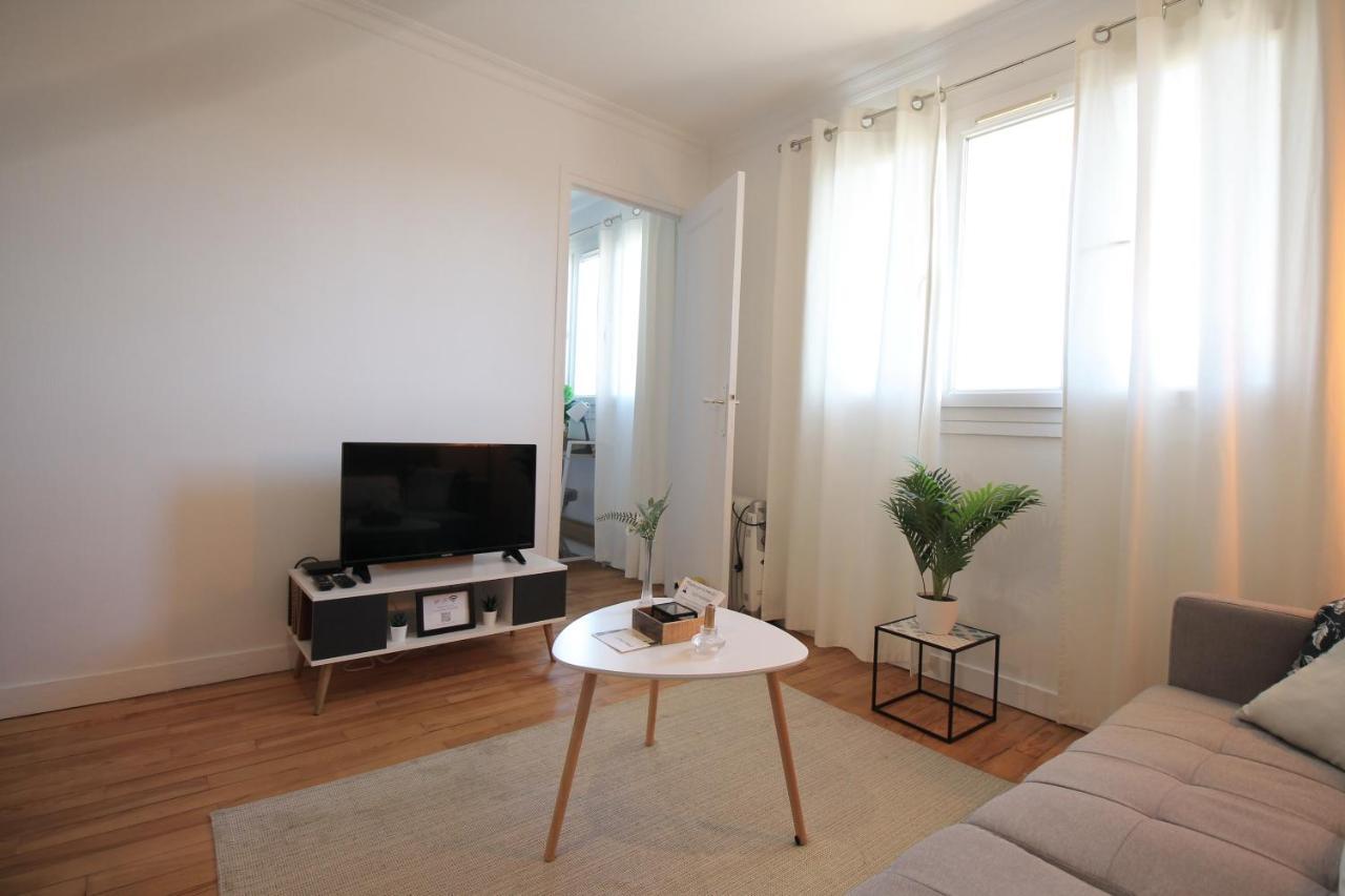 Lacolline-Ponthebert,Com - Appartement Entier Renove -Grand Parking Gratuit, Tout Equipe, Confortable, Netflix Et Amazon Prime Gratuits Et Illimites, Matelas Emma, Lave Linge, Vue Sur La Vallee, Rdc Dış mekan fotoğraf