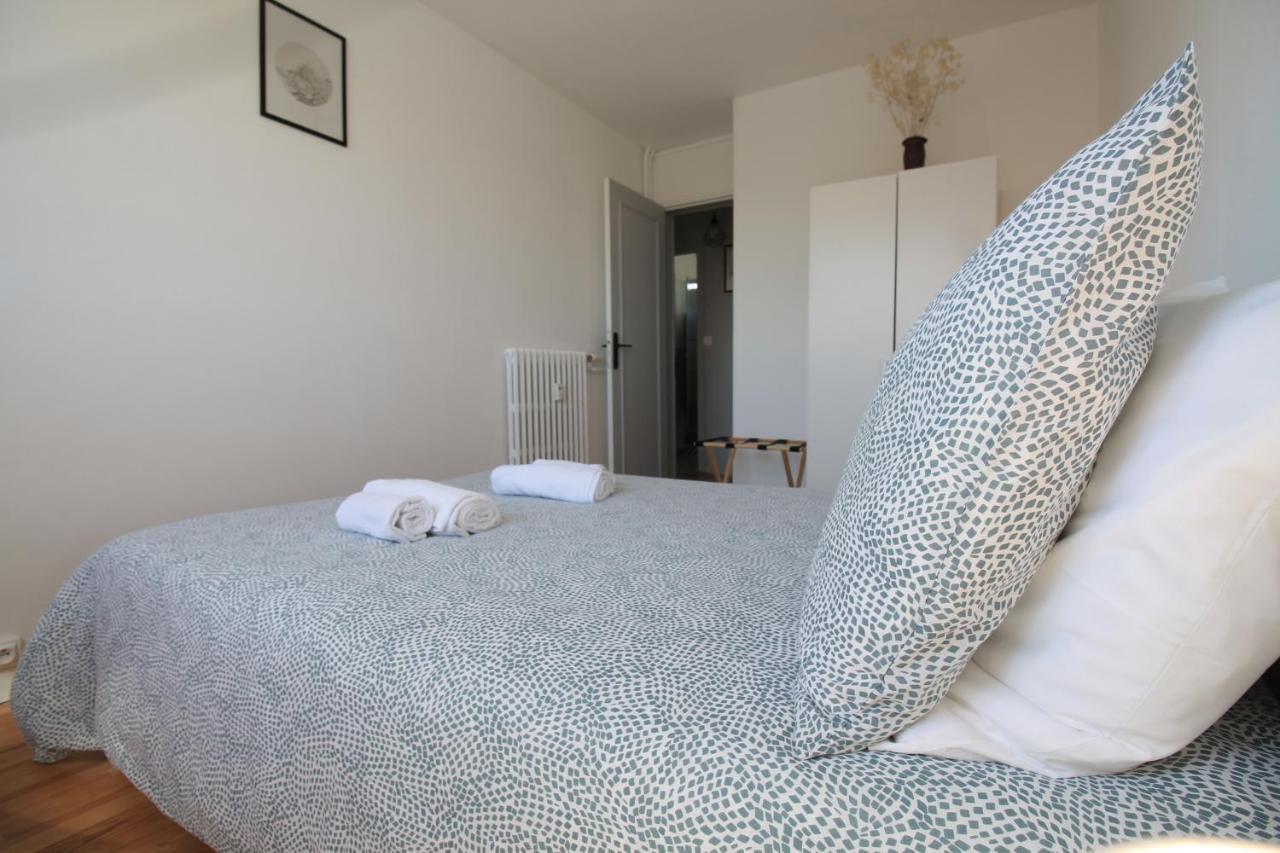 Lacolline-Ponthebert,Com - Appartement Entier Renove -Grand Parking Gratuit, Tout Equipe, Confortable, Netflix Et Amazon Prime Gratuits Et Illimites, Matelas Emma, Lave Linge, Vue Sur La Vallee, Rdc Dış mekan fotoğraf