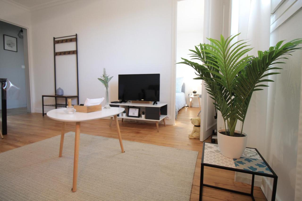 Lacolline-Ponthebert,Com - Appartement Entier Renove -Grand Parking Gratuit, Tout Equipe, Confortable, Netflix Et Amazon Prime Gratuits Et Illimites, Matelas Emma, Lave Linge, Vue Sur La Vallee, Rdc Dış mekan fotoğraf