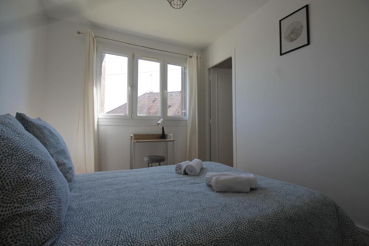 Lacolline-Ponthebert,Com - Appartement Entier Renove -Grand Parking Gratuit, Tout Equipe, Confortable, Netflix Et Amazon Prime Gratuits Et Illimites, Matelas Emma, Lave Linge, Vue Sur La Vallee, Rdc Dış mekan fotoğraf